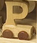 Letra de madera decorativa infantil tren P-0